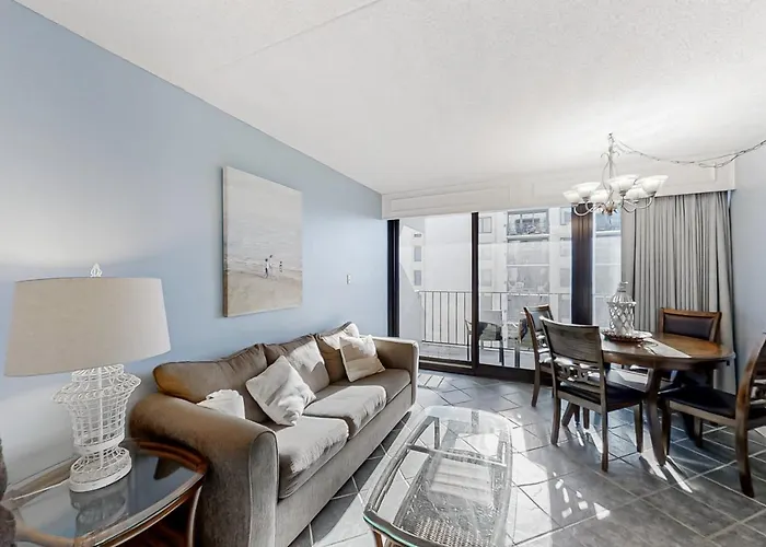 Apartment Island Winds East Ii *