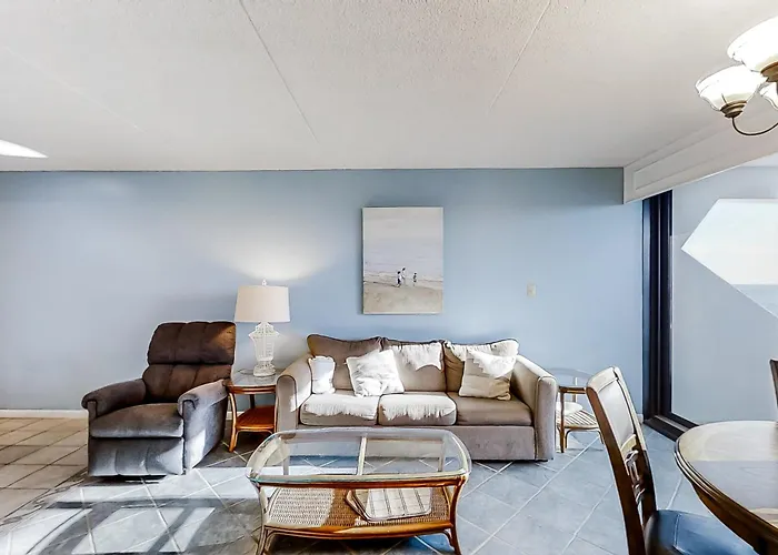 Island Winds East Ii Apartment *